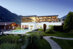 Detaillierte Infos zur Unterkunft Alpin Life Resort Lürzerhof