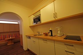 Küche in der Hotelsuite Efeu im Hotel Moser am Weissensee