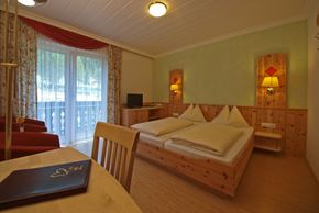 Standard Doppelzimmer mit Balkon