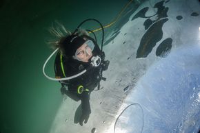Eistauchen in Österreich am Weissensee