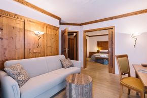 Detaillierte Infos zur Unterkunft Hotel Oberforsthof