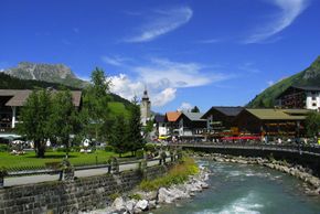 Detaillierte Infos zur Unterkunft Hotel Mohnenfluh****