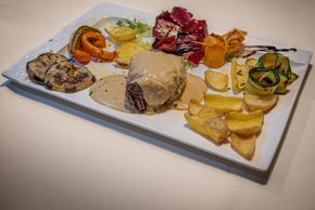 Rinderfilet (vom Grill mit grünem Pfeffer)