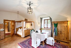 Kemenate im Schloss Thannegg