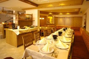 Detaillierte Infos zur Unterkunft Hotel Sonnegg