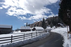 Geräumte Zufahrt zum Hotel