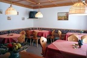 unsere gemütliche Gaststube