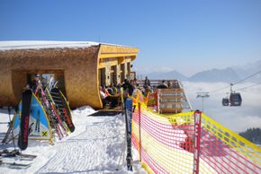 Gondelauffahrt Hahnenkamm