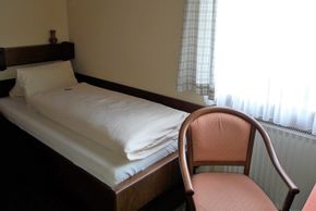 Einbettzimmer