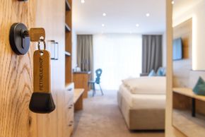 Detaillierte Infos zur Unterkunft Hotel Pettneuerhof