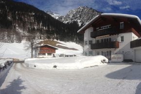 Winter Landhaus Lackner