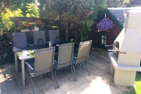 Die Grillecke im Garten der Pension Teuber