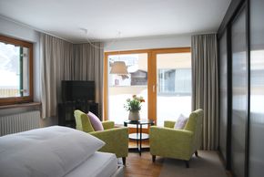 Schönes kleines Doppelzimmer mit tollem Blick auf Lech