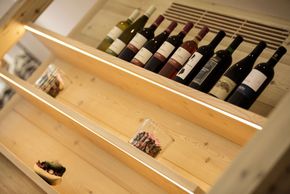 Ein guter Tropfen Wein zum Abendessen