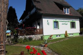 Pension mit Garten