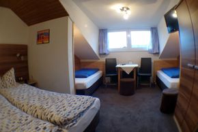 4-Bett Zimmer