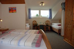 4-Bett Zimmer