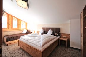 Detaillierte Infos zur Unterkunft Hotel Garni s'Röck