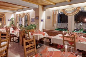 Schlossberghotel Oberhof, Weinstube