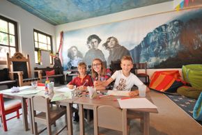 Detaillierte Infos zur Unterkunft Family Hotel Schloss Rosenegg