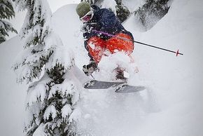 You won't get bored between the trees of Mt Hood.