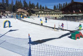 Beginner area at the Main Lodge in front of the restaurant Yodler.