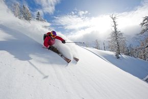 The freeride areas at Nassfeld offer everything a boarder's and freerider's heart desires.