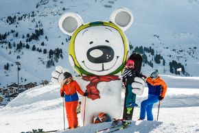 Ski fun with the big white bear and the whole family.