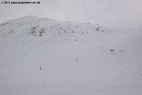 East Wall should only be ventured to with the necessary avalanche equipment.