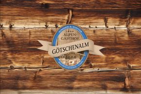 After skiing, it's time for a leisurely stop at the Götschenalm