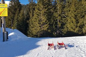 The toboggan run starts at the Jägerhaus.