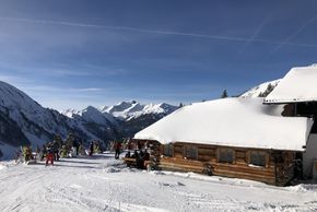 The Hochalm invites you to take a break with a panoramic view.