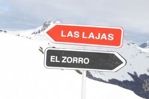 In Cerro Castor, 5 extreme (black) and 11 advanced (red) runs are at your disposal.