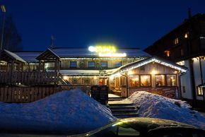 For après-ski you can go to Stodola.
