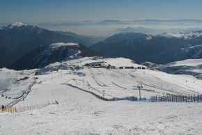 Gentle slopes and the local ski school make Farellones/El Colorado a great destination for families with beginner skiers among them.
