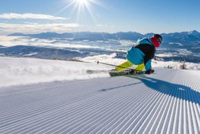 42 kilometers of groomed slopes invite you to carve.