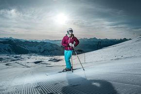 There are easy slopes at the glacier lifts.