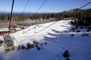 View over the practice area at Gunbarrel Express Lift's base station.
