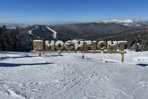 The Fotopoint is located on the standard slope.