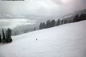 Lots of fresh snow at Casper Bowl!