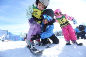 Killington is popular among groups of expert skiers and families alike as it features terrain for all ability levels.