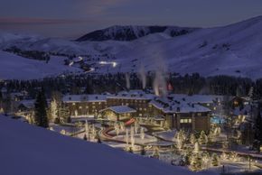 There are numerous hotels and flats in the ski resort