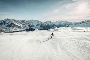 From gentle slopes to the black Al Mur, there is something for every skill level.