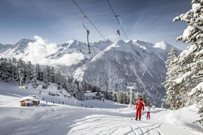 Information about the ski resort Hochoetz