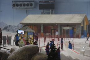 Lots of guides are there to help visitors take their first steps on snow.