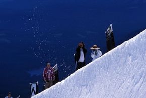 Find extraordinary ski adventures.