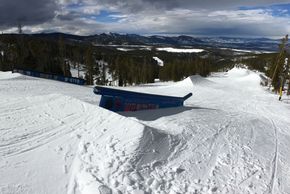 The super pipe in between Rail Yard and Dark Territory is great fun for advanced skiers.