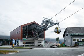 Parking is available directly at the base station.