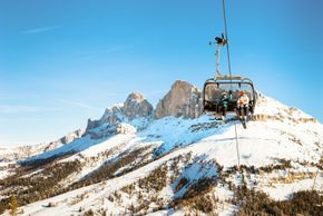 Traumhafte Aussichten auf die Dolomiten im Skigebiet von Carezza.