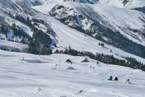 Insgesamt 165 km Pisten erwarten dich in Valmorel.
